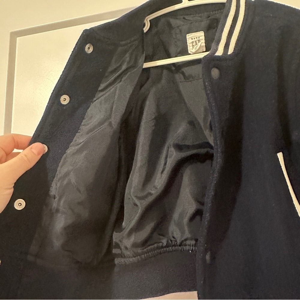 GAP Kids Wool Blend Varsity Bomber Jacket in Navy Blue W/ White Stripes Size 2T - Picture 7 of 9